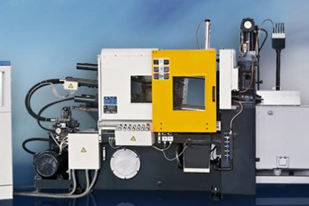 壓鑄機(jī)壓鑄時錘頭卡死？學(xué)會這些方法！